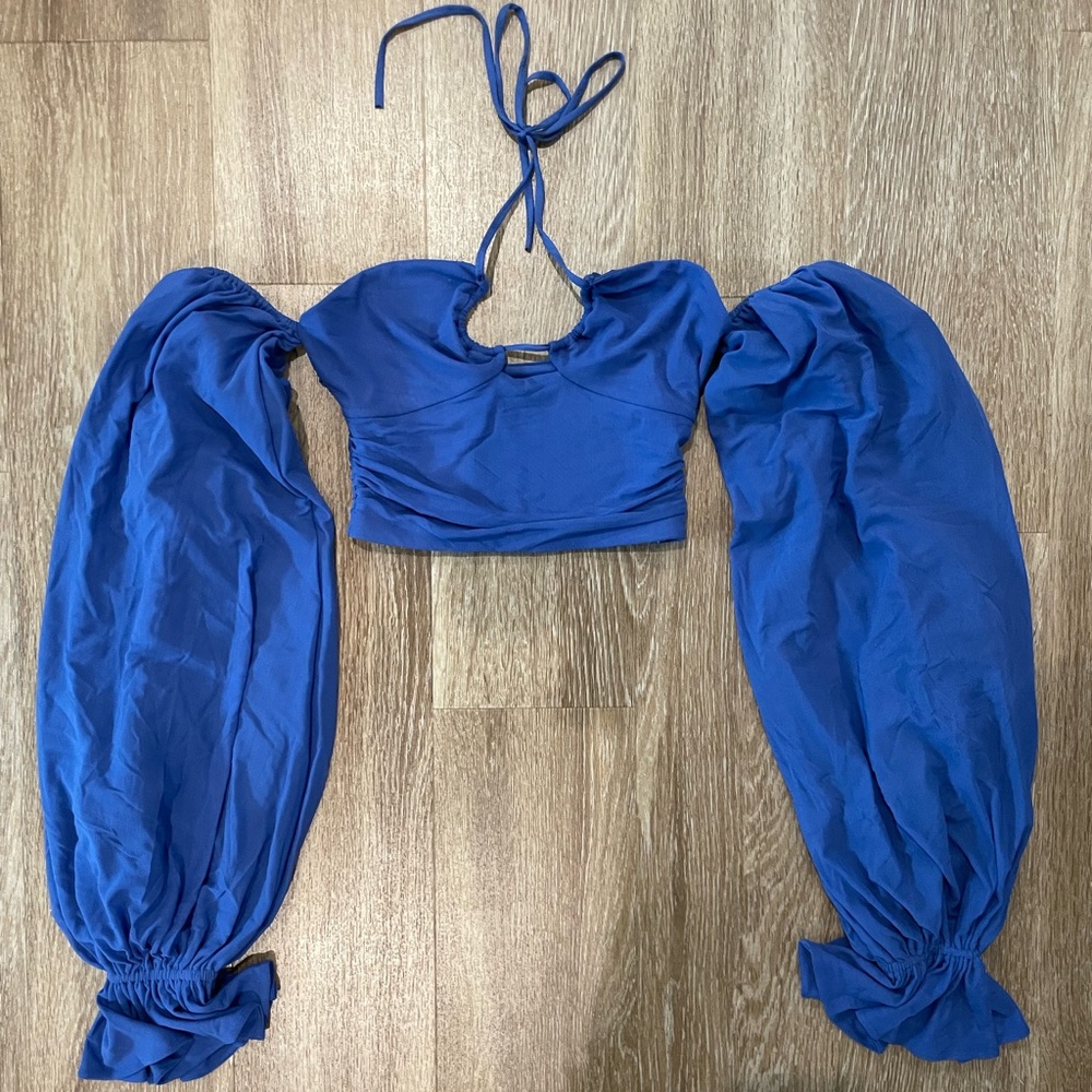 Oh Polly blue bell sleeve top XS